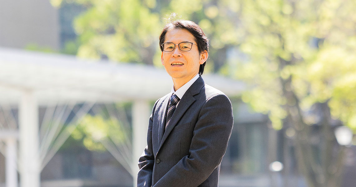 関泰一郎