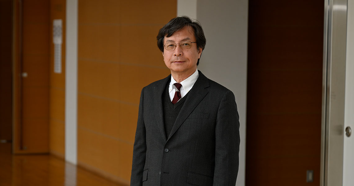 内山寛