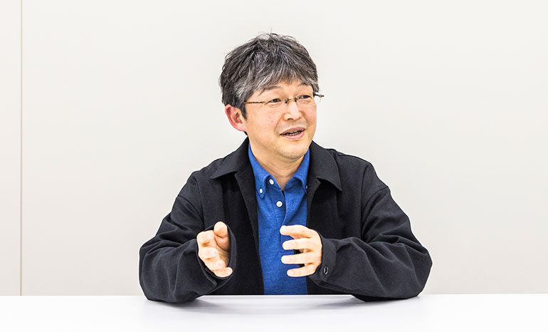 長坂貞郎 教授