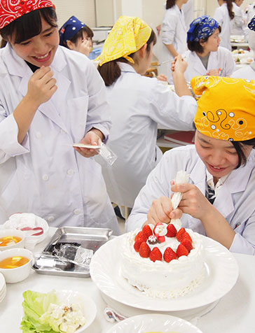 農場から食卓まで食の流れを多角的に学ぶ