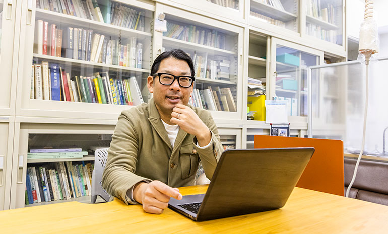 小谷幸司 教授