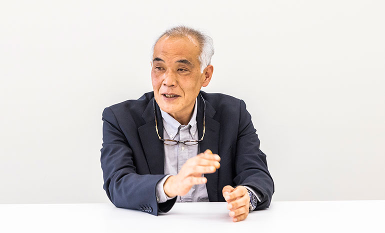 森友忠昭 教授