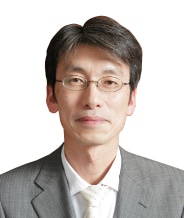 川越　義則