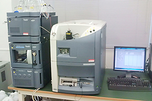 三連四重極型液体クロマトグラフ-質量分析計（LC-MS/MS）
