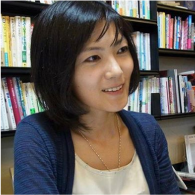 小島 希世子 さん
