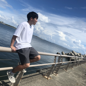 高橋 弘地